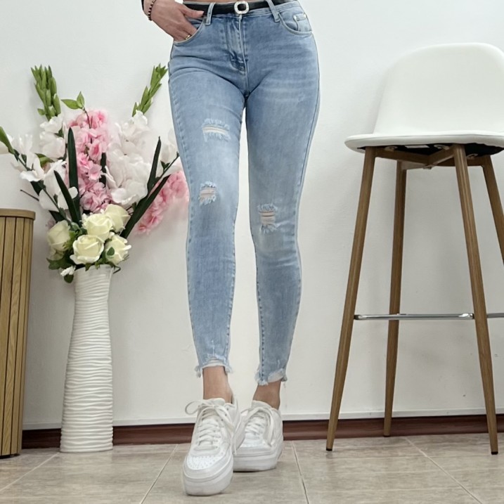 Дънки SLIM С Коланче