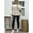 Яке RNB Естествен Косъм Седеф Крем